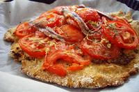 Tarte à la tomate, à la moutarde à l'ancienne et au anchois Tarte à la tomate, à la moutarde à l'ancienne et au anchois